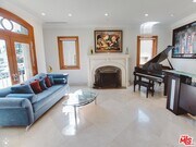 Stage - 9033 Cresta Dr