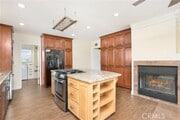 Photo - 825 Mulberry Ave