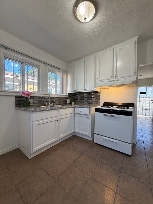 Photo - 1578E Unit 847 1/2