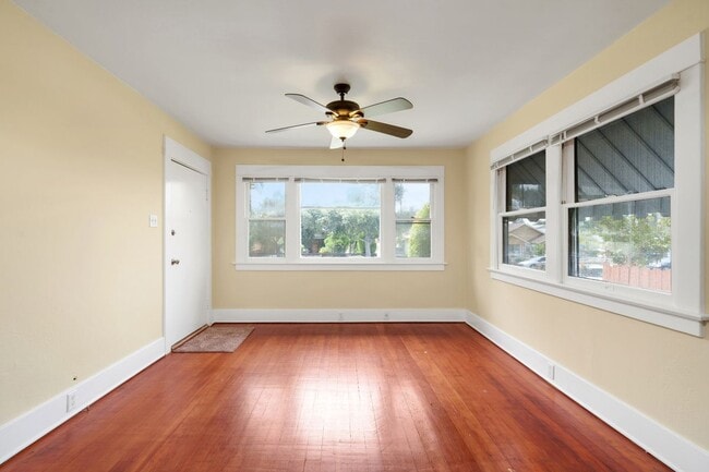 Photo - 505 E Olive Ave