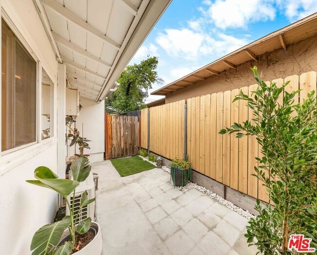 Photo - 10320 Mather Ave