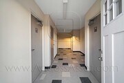 Photo - (*) 572-100-046 Unit 1