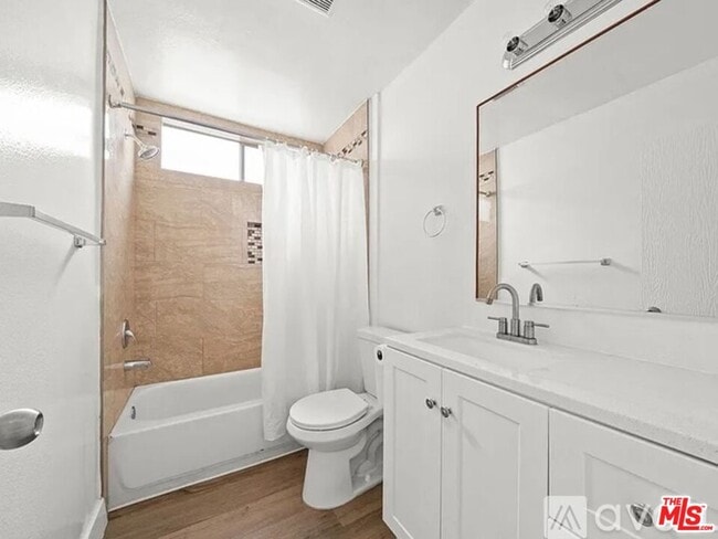 Photo - 223 Shell St Unit 223