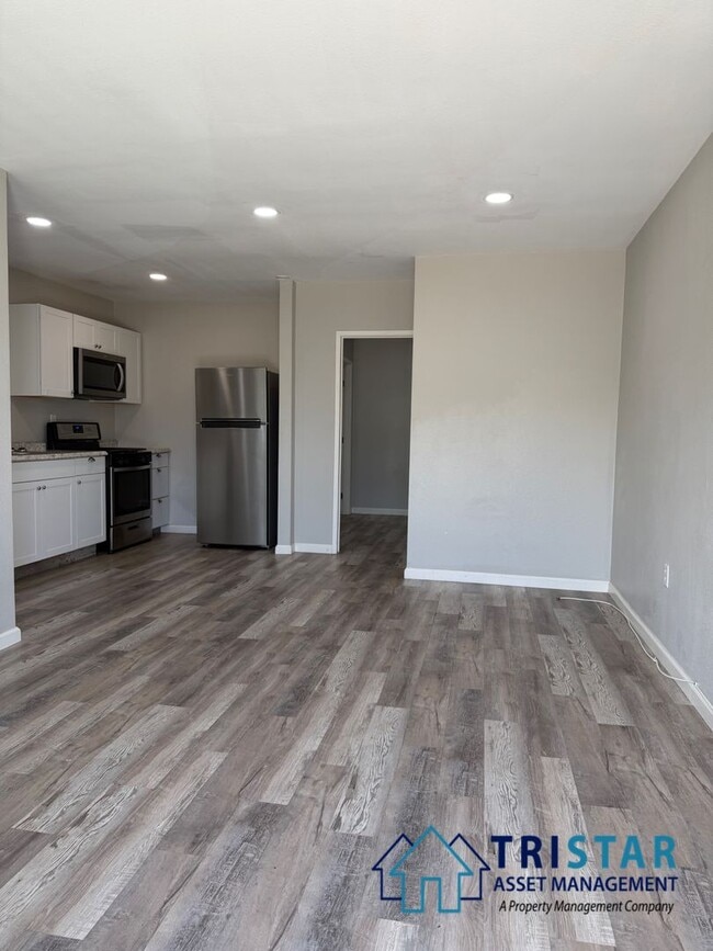 Photo - 12223-12227 Woodside Avenue  - 12227 B Unit 12227 B