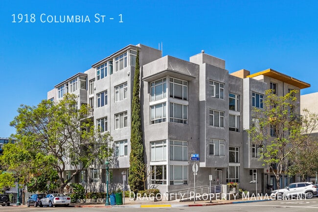 Building Photo - 1918 Columbia St Unit 1