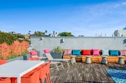 Rooftop Lounging - Empire at Kings Apartments