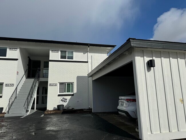 Photo - Hurlbut Unit 8650