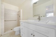 Photo - 913 Clay Ct Unit 913 Clay Ct  A