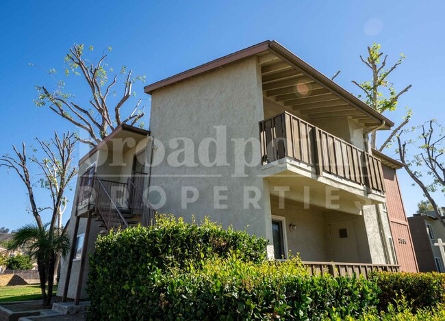 Photo - 2536 White Oak Pl