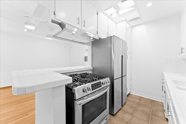 Photo - 1739 Washington Way Unit 05