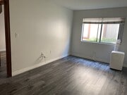 Photo - Los Caballeros #211 Unit 211-A