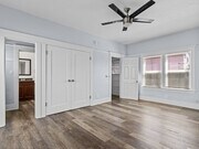 Photo - 1049 E 5th St Unit G