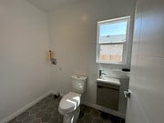 Photo - 515 Archwood Pl