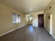 Photo - 6727 Pickering Ave Unit #3