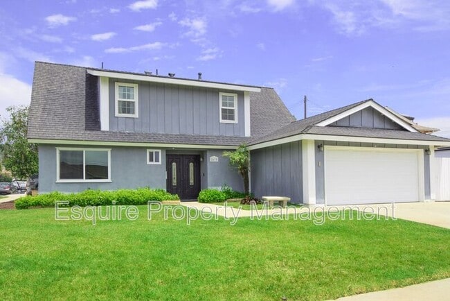 Building Photo - 2675 Munson St