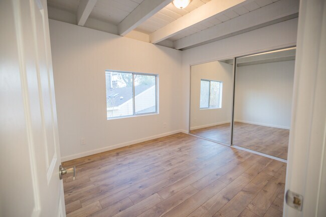 Photo - 3769 Riviera Dr