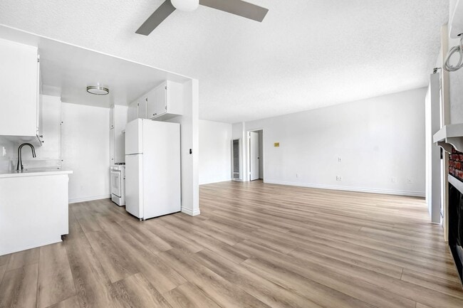 Photo - 3415 McLaughlin Ave Unit 108