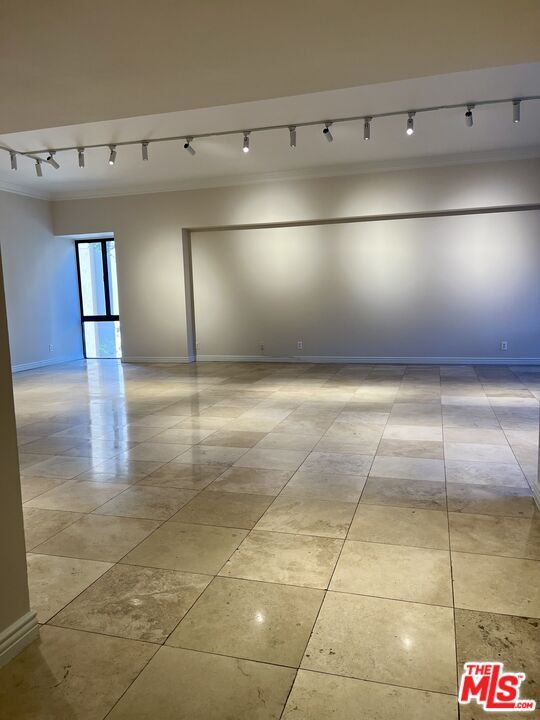 Photo - 10445 Wilshire Blvd Unit 305