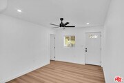 Photo - 677 E Kingsley Ave
