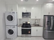 Photo - 9523 Stanwin Ave