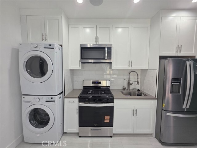 Photo - 9523 Stanwin Ave