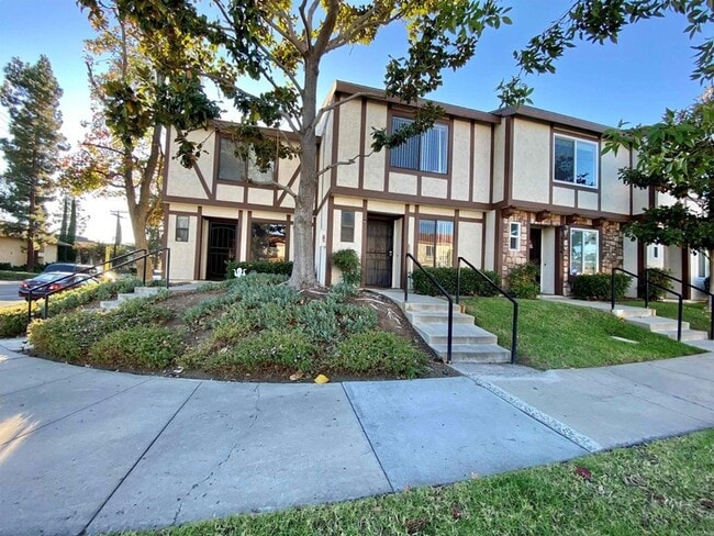 Building Photo - 9302 Woodruff Way