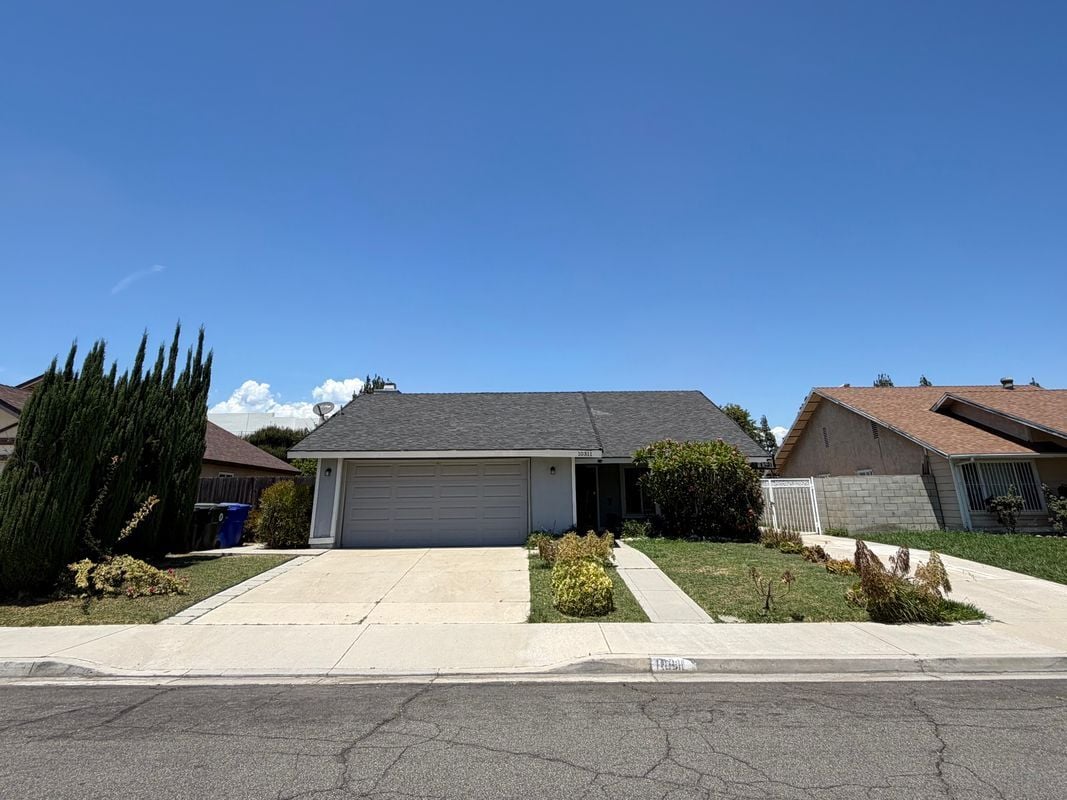 Photo - 10311 Oak Bark Ln