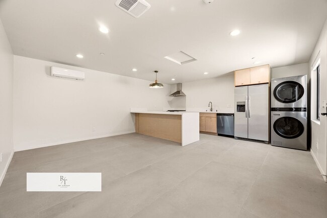 Photo - 414 Stedman Pl Unit 1