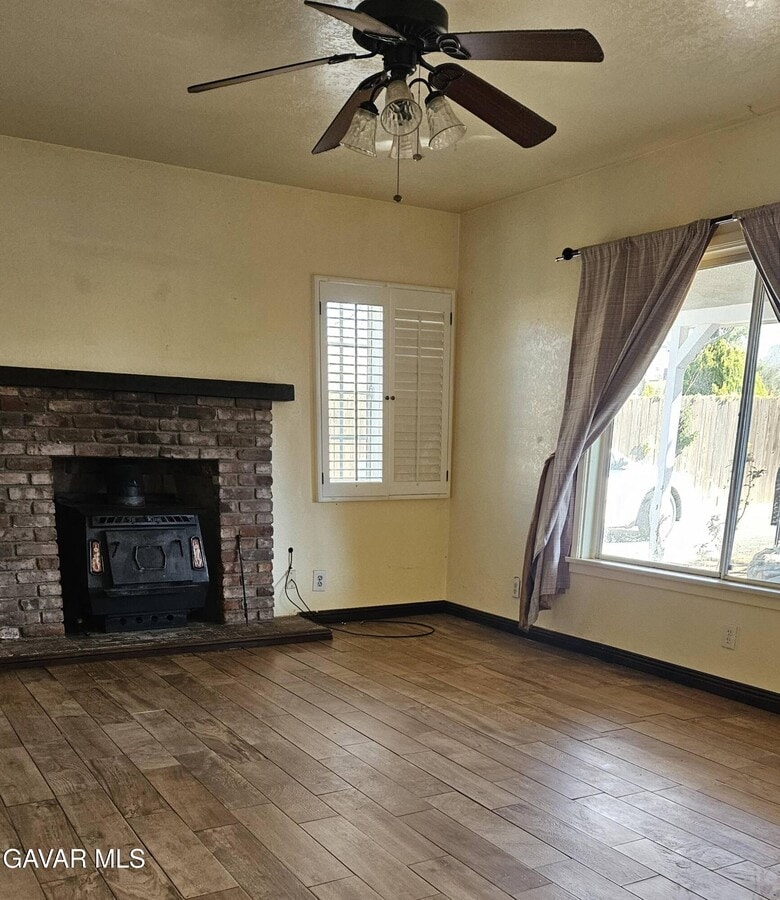 Photo - 12509 Ave V-10