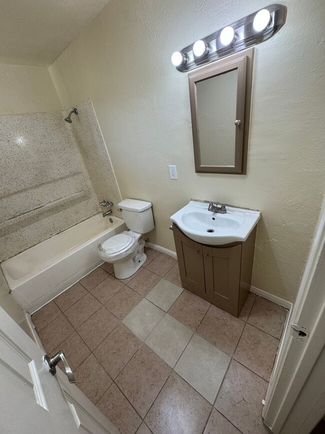 Photo - 2 bedroom 1 bath unit available. Unit 3522