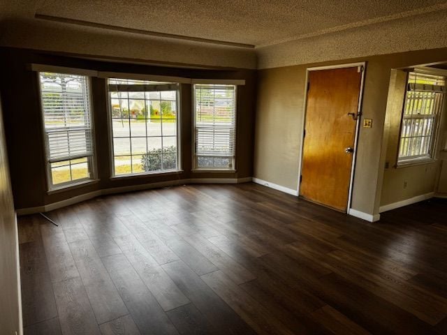 Photo - 9610 Rosecrans Ave