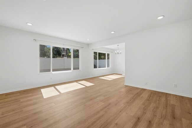 Photo - Beautifully Updated Home in Lake Lindero