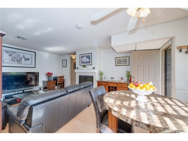 Photo - 10311 Azuaga St Unit 45