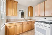 Photo - 607 Hacienda Dr