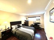 Photo - 525 N Sycamore Ave Condo Unit 202