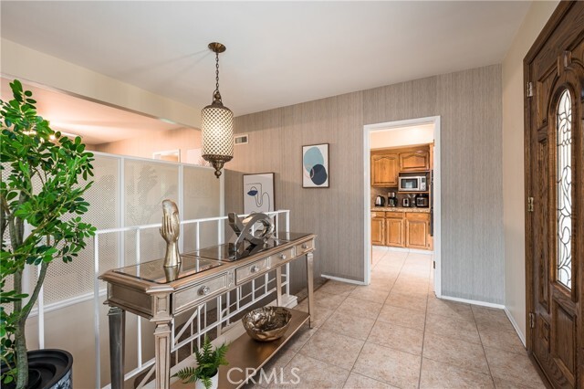 Photo - 2328 E Vine Ave