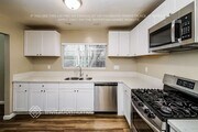 Photo - 13427 Almetz St