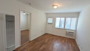 Living Room - 209 N Florence St Unit 209