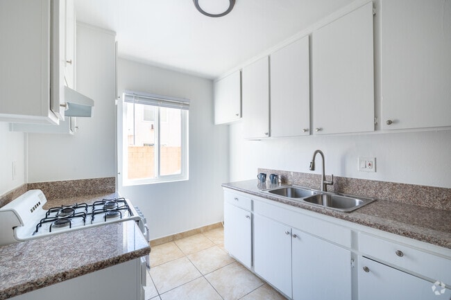 Studio - 450SF - Kitchen - Terra Grande Apartments