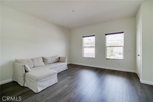 Photo - 620 E Walnut St