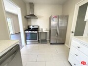 Photo - 1148 N Formosa Ave Condo Unit 5