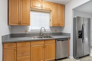 Photo - 2 bedroom 1 Bath House 1 Block From The Be...