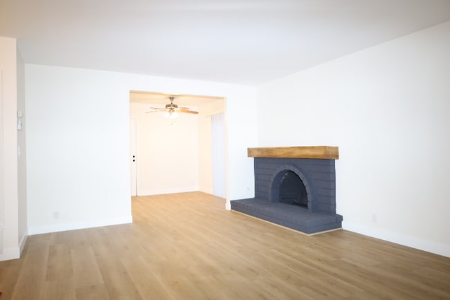 Photo - 634 E La Veta Ave