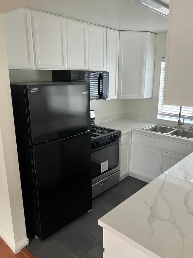 Photo - 361 W California Ave Townhome