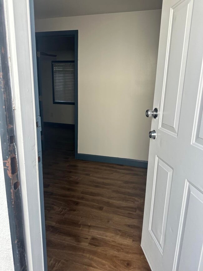 Photo - 1032 W 95th St Unit 10325/8