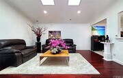 Photo - 18627 Arminta St House