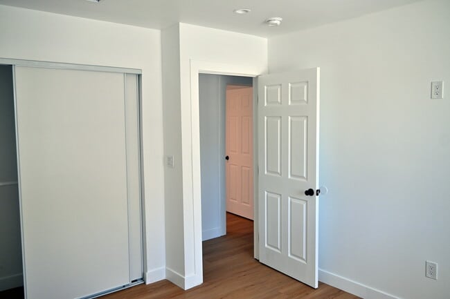 Photo - 13534 Remington St