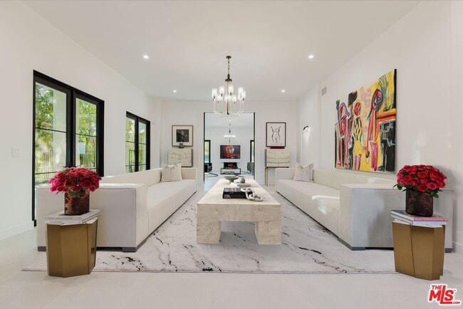 Photo - 5192 Parkway Calabasas