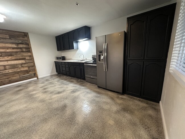 Photo - 2315 Tavern Rd