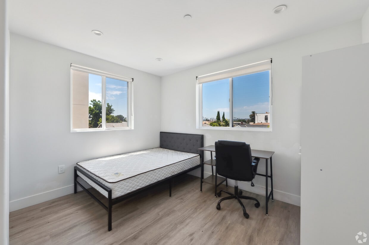Floor Plan -  Private Room at 1330  W 35th Pl